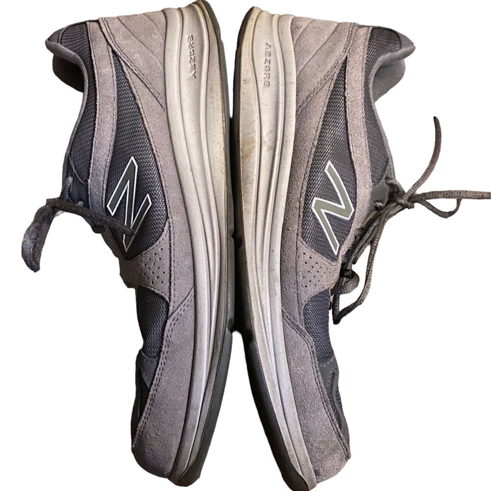 New Balance Shoes Grey Size 11.5 Mens